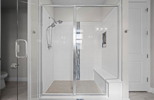 Rooftop Sunset Escape BBQ & Billiards Sleeps 8 - Foto 48