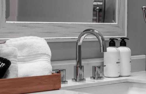 OliveBranch-LuxeDesigner Home-Spa-Firepit-GameZone - Foto 4