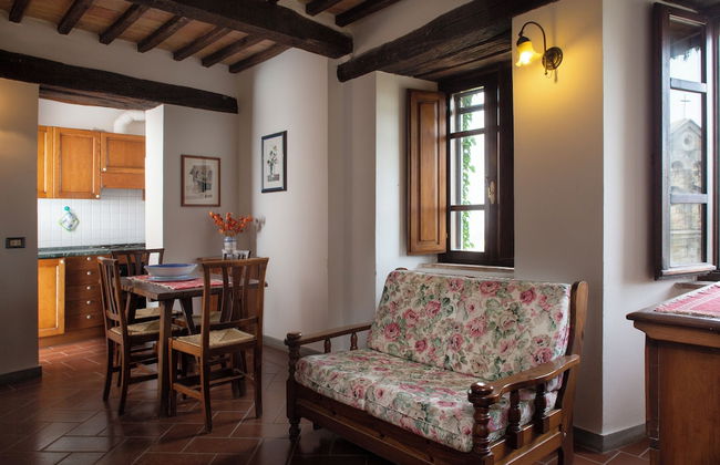 Castello di Cisterna - Foto 27