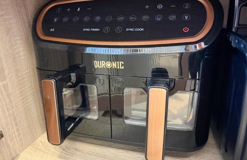 Wild Meadow Cottage - Countryside Views and King Bed - Foto 16