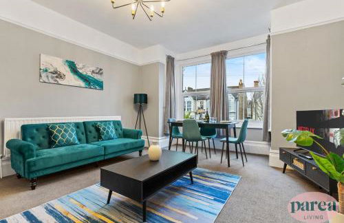 Parea Living - Leytonstone, 2-Bedroom Serviced Apartment, Free Parking, Remote Working - Foto 13