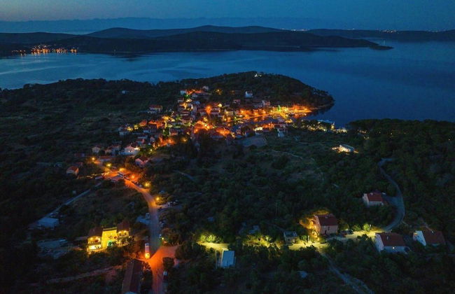 Luxury Villa Gaby With Heated Pool - Foto 24