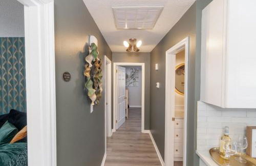 Family friendly & 5-mins to downtown Graham - Foto 10