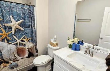 A Stylish Newly Modern Duplex Near Downtown Pensacola - Foto 16