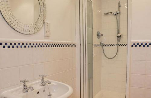 Spacious 3 Bed House with Large Garden in Aynho! - Foto 20