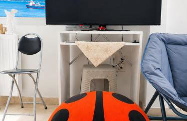 AB Preveza Apartments-15 Meters Over the Sea Attic & Alexander's the Great Executive Suite - Foto 16
