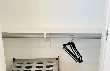 Modern getaway near downtown and airport - Foto 22