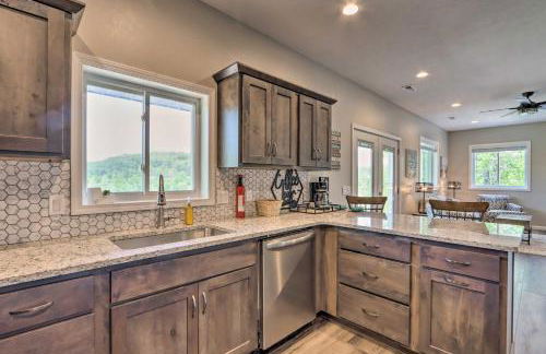 Grill and Fire Pit Blue Cabin Ozarks Getaway! - Photo 9