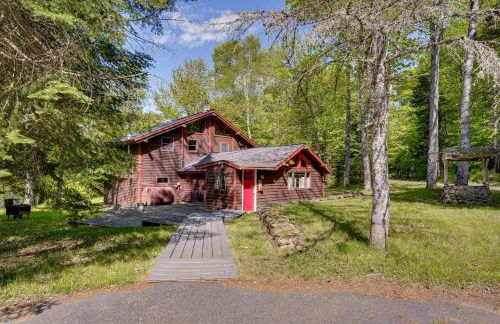 Saranac Lake Cabin with Deck Pets Welcome! - Foto 31