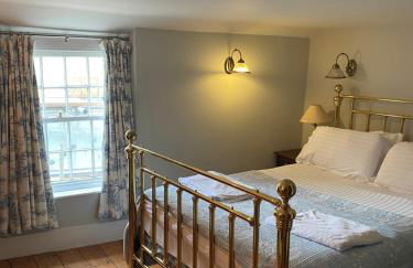 Little Monmouth 4 bedroom cottage, Old town Lyme Regis, dog friendly and parking - Photo 20