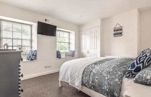 Cottage - Sleeps 6 - Pet Friendly - Patio - Foto 9