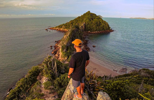 Ponta do Pai Vitório Hiking Tour - Photo 1