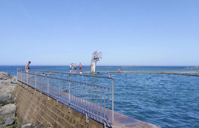 Stone House by Les Godelins Beach - Foto 11