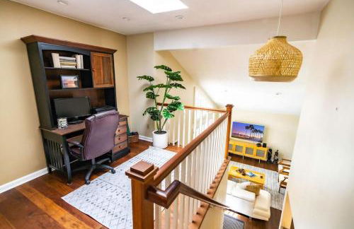 Resort style back yard heated pool and spa - Foto 46