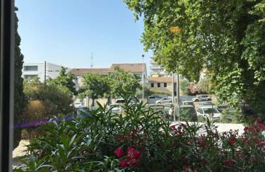 Studio MBS 2- Cosy, Tramway, Wifi, Parking, Equipé - Foto 52