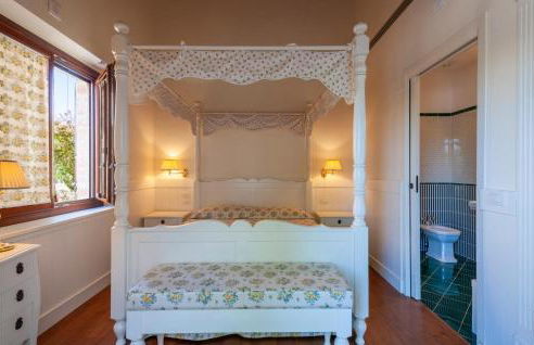 6 Bedroom Beautiful Home In Treia - Foto 25