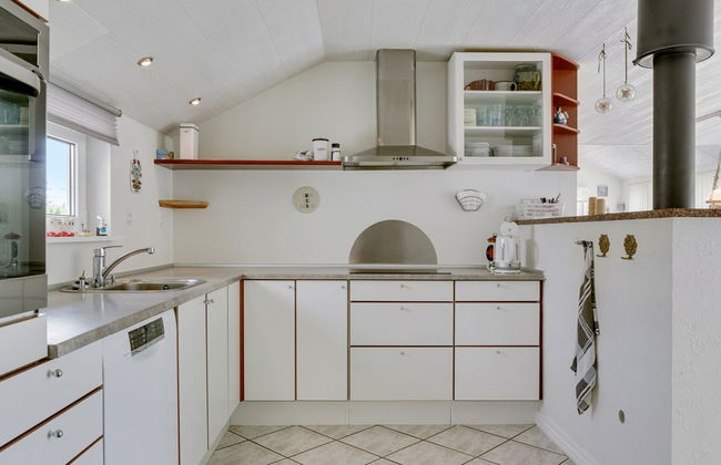 "Asfrith" - 400m from the sea - Foto 24