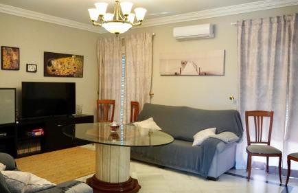 Al ladito de Sevilla - Photo 32