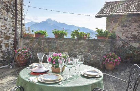 Awesome Home In Frazione Antognano - Foto 10