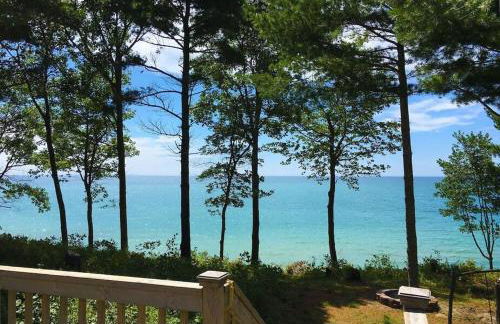 Beachfront~Private Sand Beach~Close Mackinac Ferry - Foto 14