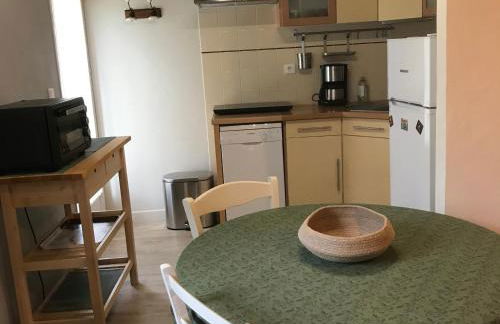 Maison indépendante avec terrasse et parking privatif - FR-1-591-719 - Foto 14