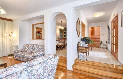 Stunning Home In Labin With Wifi - Photo 10