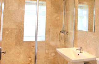 Holmlea Cottage - Photo 10