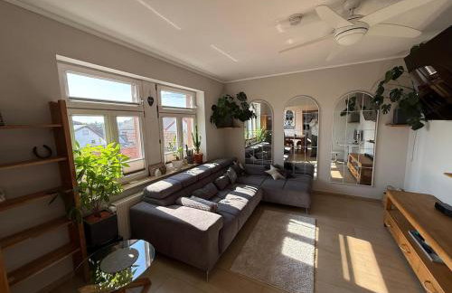 Stilvolle Wohnung mit Parkplatz - Foto 19