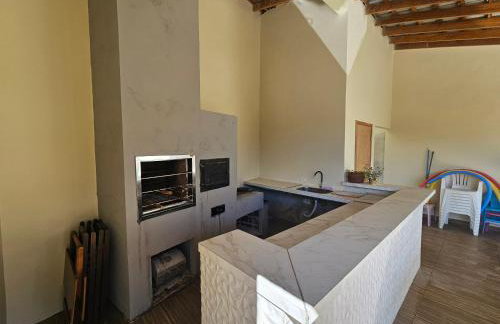 Villa Privada de Luxo com Piscina Refugio para Familias em Maringa - Foto 11