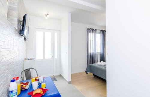 Miracle Apartments - Comfort Studio Apartment with Terrace and City View - Foto 32