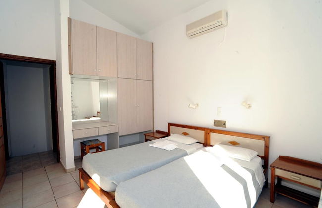 Evilion Hotel - Foto 11