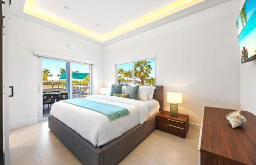 Grand Arenas - 120' Dock, HtdPool, Game Room, BBQ, Mini Golf,Baby Items - Foto 24