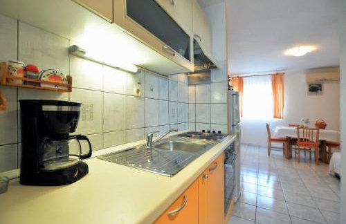 Apartments Kostelic - Photo 10