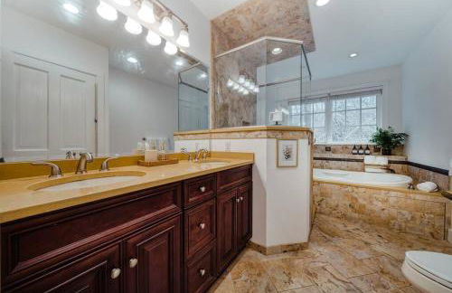 The Stone House on Main Street - Foto 21