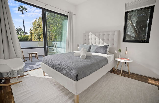 Crescent Heights - Photo 5