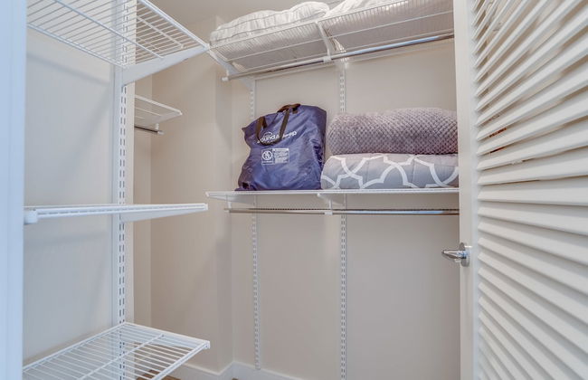 2 BR Fully Furnished Apartment at Penn Quarters - Surrounded by Best Restaurants in Town - Foto 11