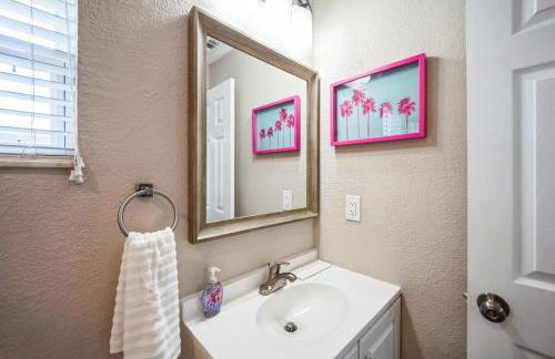 Apollo Beach Retreat - 3BR - Pool - Backyard -BBQ - Foto 14