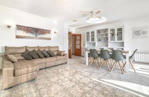 Villa Garrofer - PlusHolidays - Photo 11