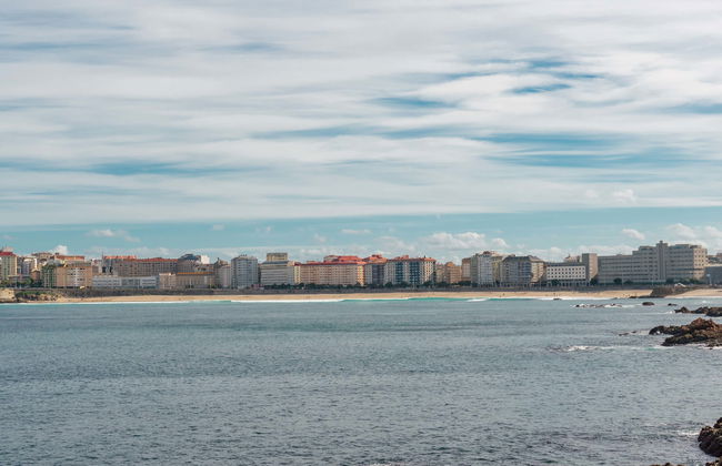 Paseo en barco por La Coruña - Foto 1