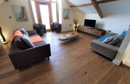 The Threshing Barn - Foto 10