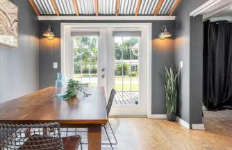 Massive 3 bedroom with large backyard - Foto 10