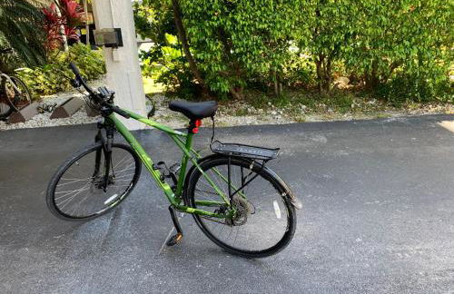 Walk to the Beach at Sunny Isles - Foto 12