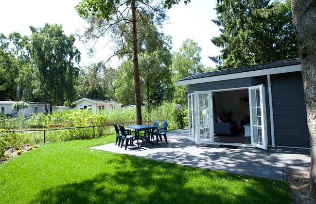 Cozy Chalet in a Holiday Park - Foto 24