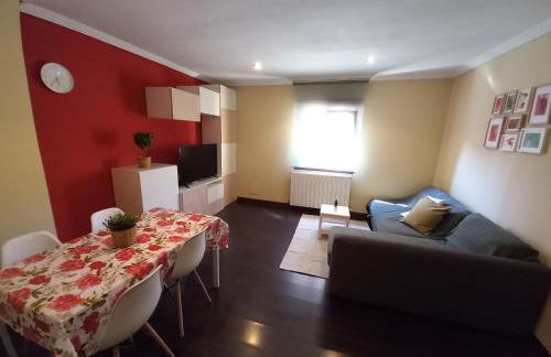 Piso entero llodio a 17km de BILBAO tren y bus - Foto 10