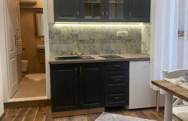 Diokletian's Golden Nest - Photo 8