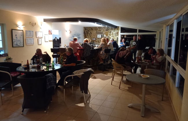 Rustic 1-bed Bungalow in Parque Holandés - Photo 23