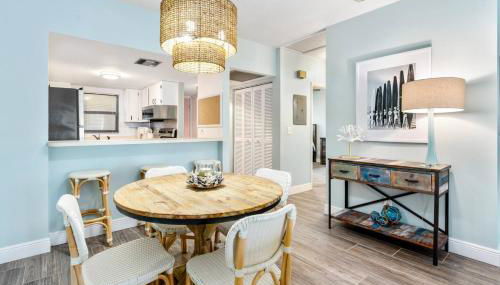 Island Time Oasis Pool Walk to Beach & Balcony - Foto 4