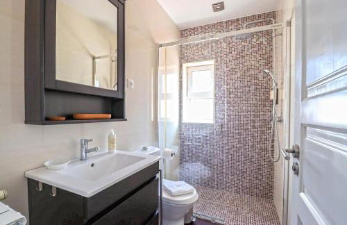 Copa Cabanas - House in Quiet Area with Patio - Foto 29