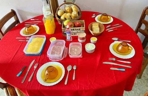 Casa Agradável com piscina. - Foto 19