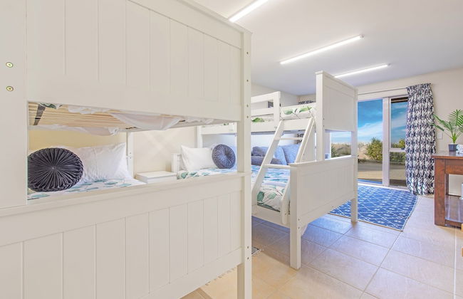 ACACIA WATERS - Photo 3